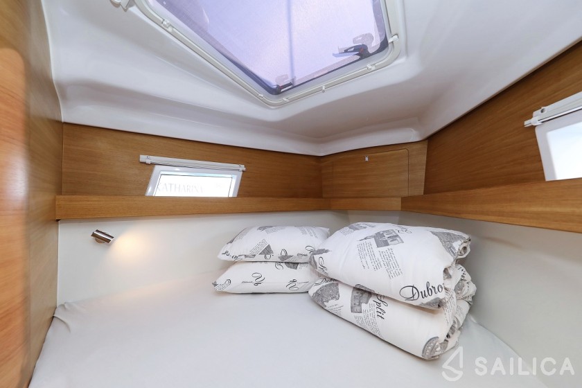 Elan Impression 45.1 - Yacht Charter Sailica