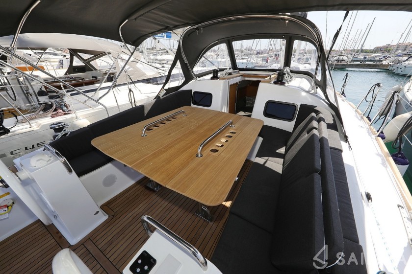 Elan Impression 45.1 - Yacht Charter Sailica