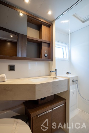 Lagoon 46  - Yacht Charter Sailica