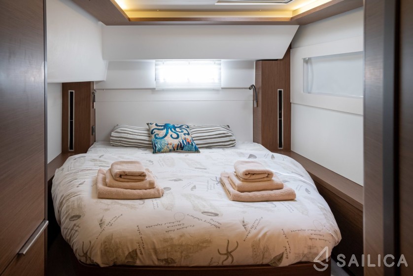 Lagoon 46  - Yacht Charter Sailica