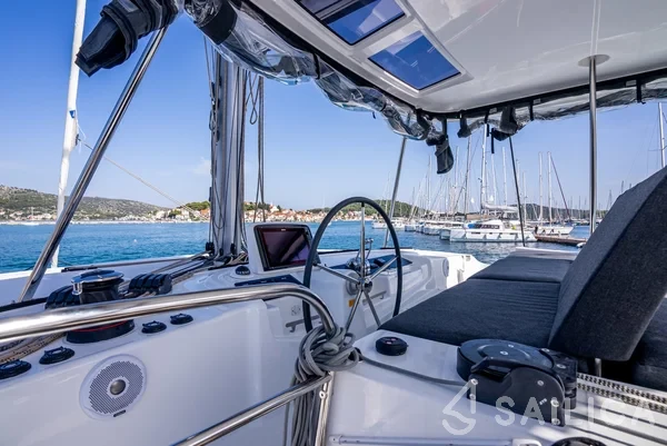 Lagoon 46  - Yacht Charter Sailica