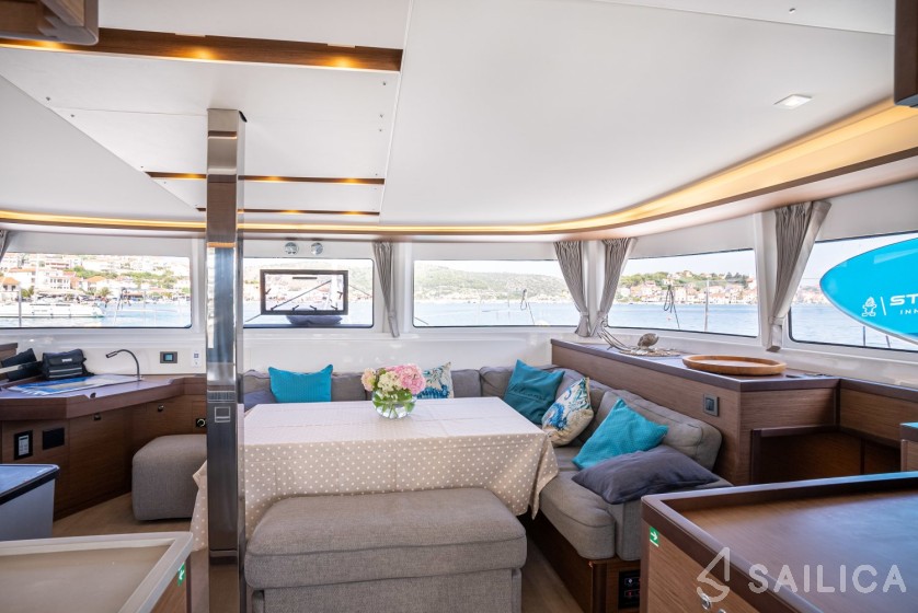 Lagoon 46  - Yacht Charter Sailica