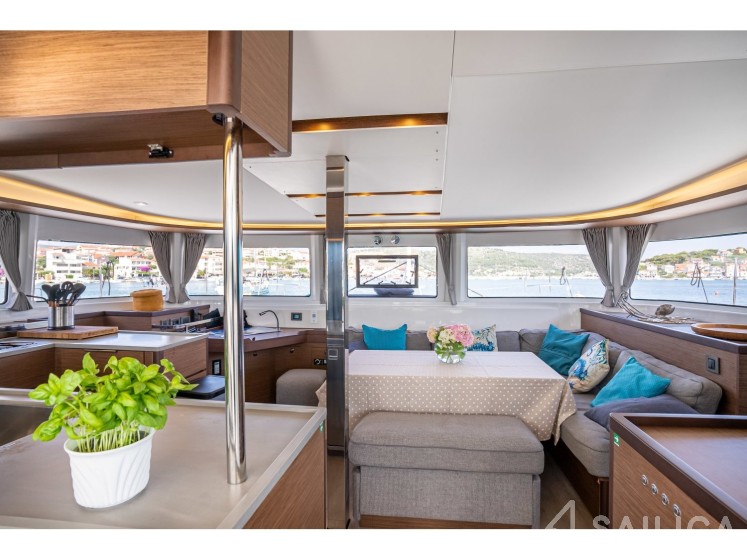 Lagoon 46  - Yacht Charter Sailica