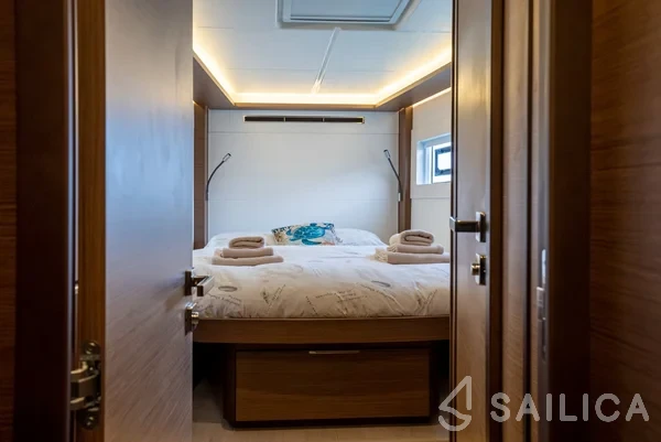 Lagoon 46  - Yacht Charter Sailica