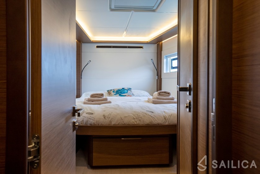 Lagoon 46  - Yacht Charter Sailica
