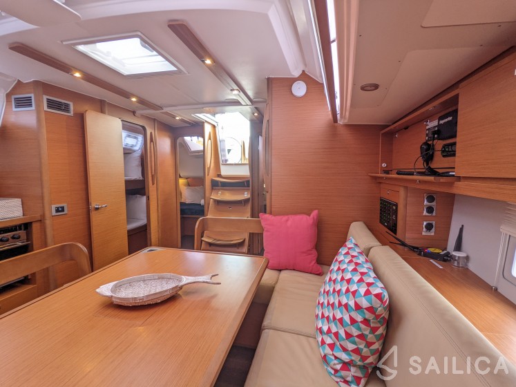 Dufour 430 - Yacht Charter Sailica