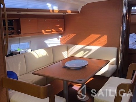 Dufour 430 - Yacht Charter Sailica