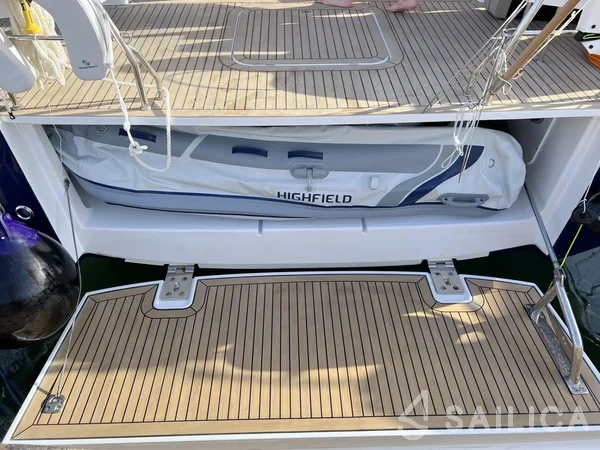Moody 54 - Yacht Charter Sailica