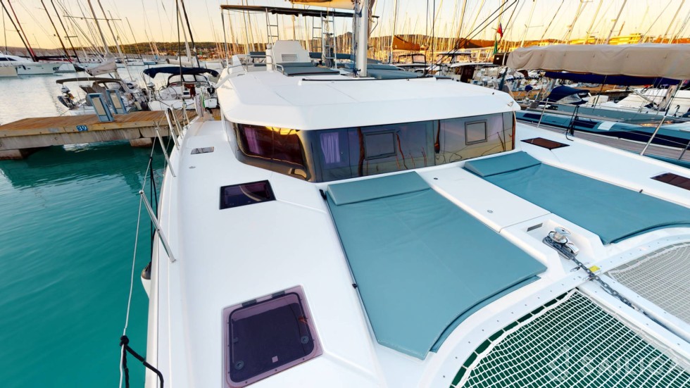 Dufour 48 - Yacht Charter Sailica