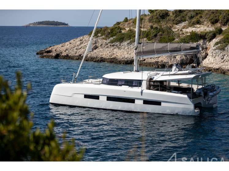 Dufour 48 - Yacht Charter Sailica