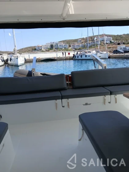 Elba 45 - Yacht Charter Sailica