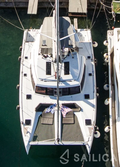 Nautitech 46 Fly - Yacht Charter Sailica