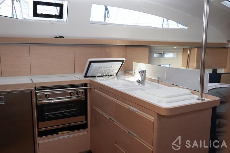 Elan Impression 45 - Yacht Charter Sailica