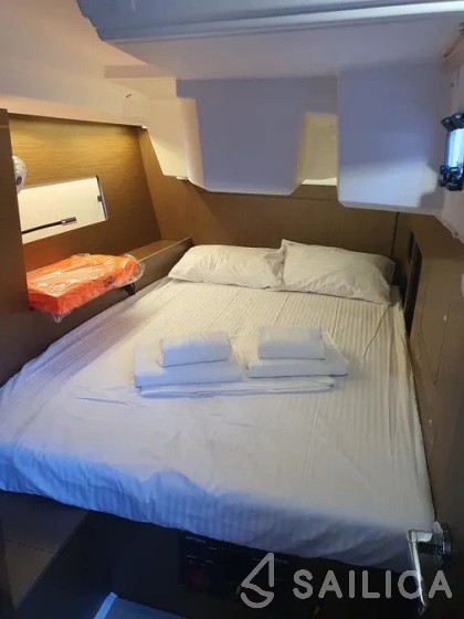 Oceanis 46.1 - Yacht Charter Sailica