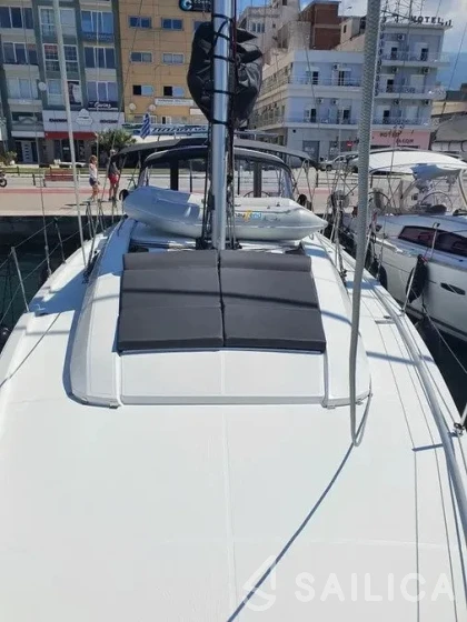 Oceanis 46.1 - Yacht Charter Sailica