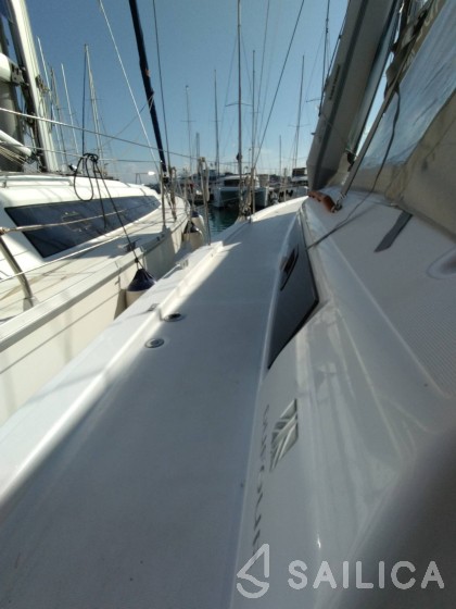 Dufour 430 - Yacht Charter Sailica