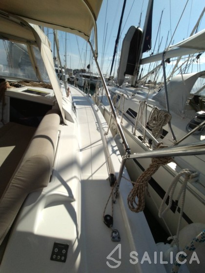 Dufour 430 - Yacht Charter Sailica
