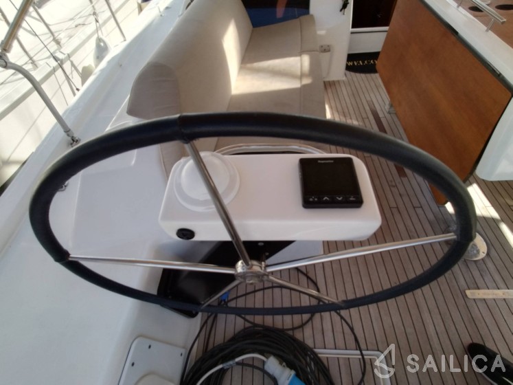 Dufour 430 - Yacht Charter Sailica