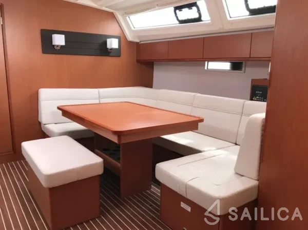 Bavaria 46 Cruiser - Yacht Charter Sailica