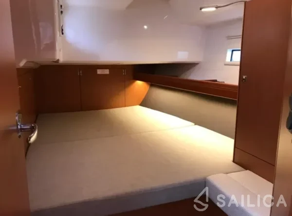 Bavaria 46 Cruiser - Yacht Charter Sailica