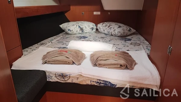 Bavaria 51 Cruiser - Yacht Charter Sailica