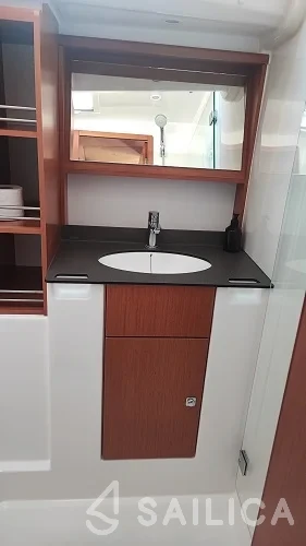 Bavaria 51 Cruiser - Yacht Charter Sailica