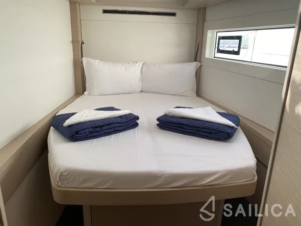 Lagoon 46  - Yacht Charter Sailica
