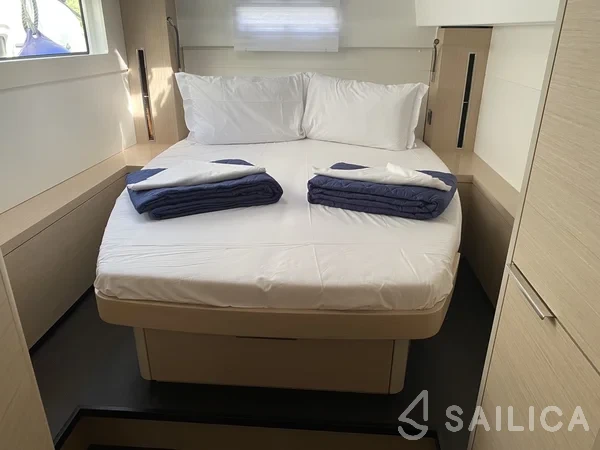 Lagoon 46  - Yacht Charter Sailica