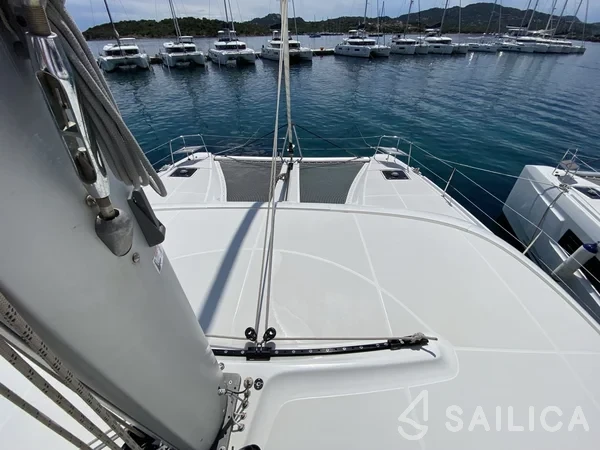 Lagoon 46  - Yacht Charter Sailica