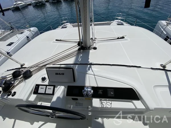 Lagoon 46  - Yacht Charter Sailica