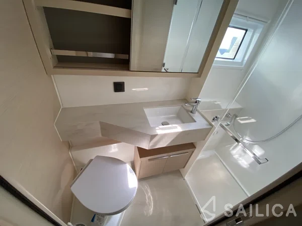 Lagoon 46  - Yacht Charter Sailica
