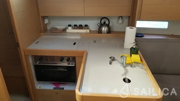 Dufour 360 GL - Yacht Charter Sailica