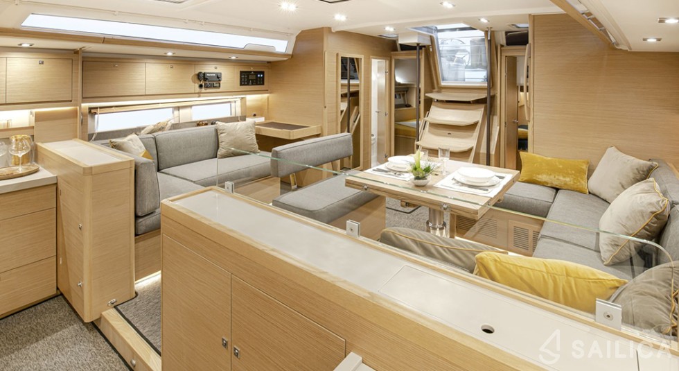 Dufour 530 - Yacht Charter Sailica