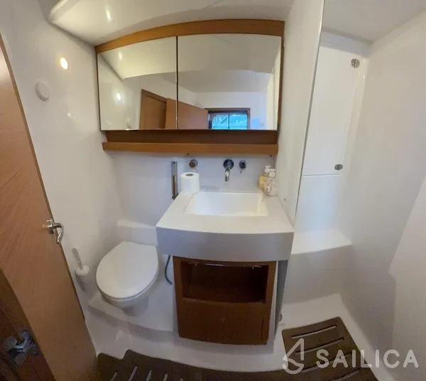 Dufour 530 - Yacht Charter Sailica