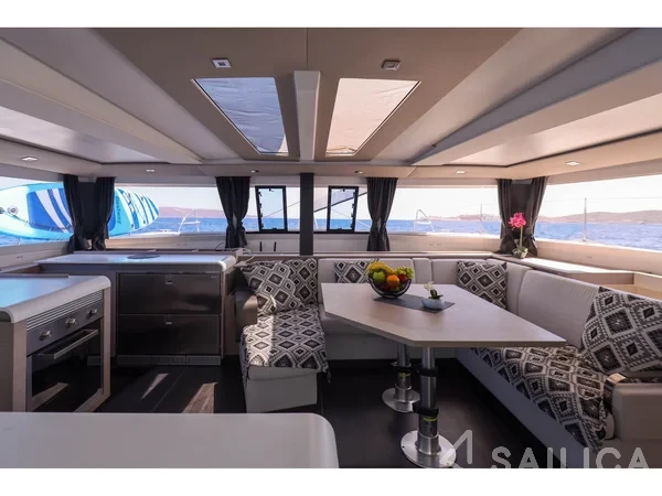 Tanna 47 - Yacht Charter Sailica