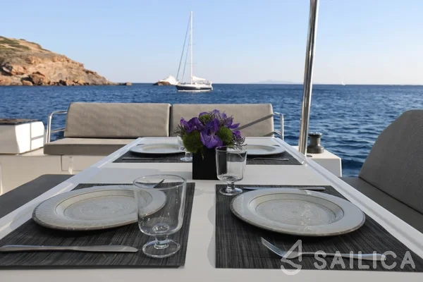 Tanna 47 - Yacht Charter Sailica