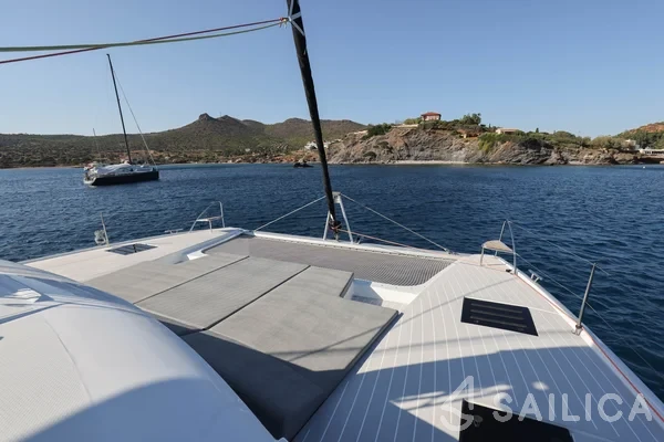 Tanna 47 - Yacht Charter Sailica