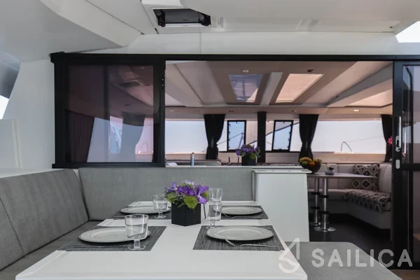 Tanna 47 - Yacht Charter Sailica