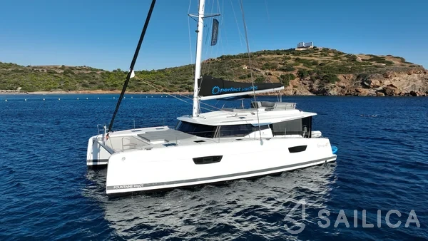 Tanna 47 - Yacht Charter Sailica