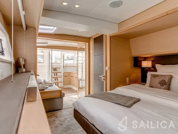 Lagoon 630 - Yacht Charter Sailica
