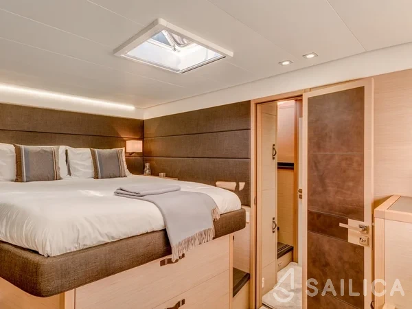Lagoon 630 - Yacht Charter Sailica