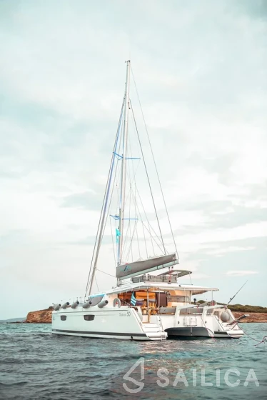 Saba 50 - Yacht Charter Sailica