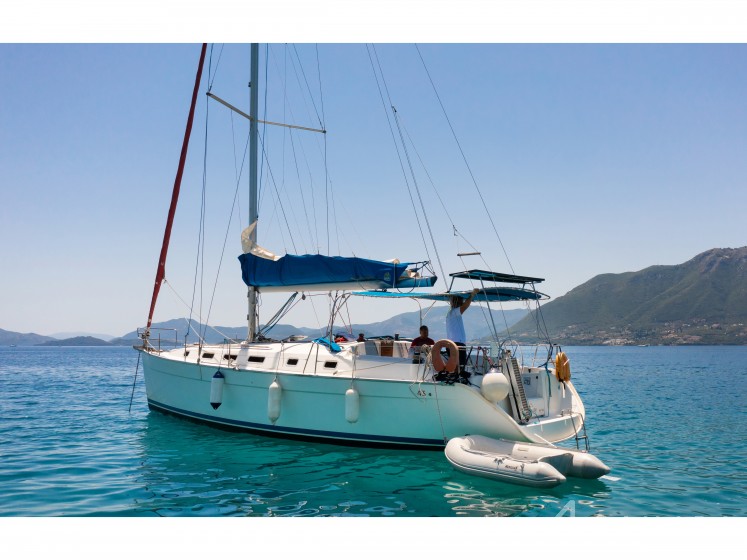 Cyclades 43.4 - Yacht Charter Sailica