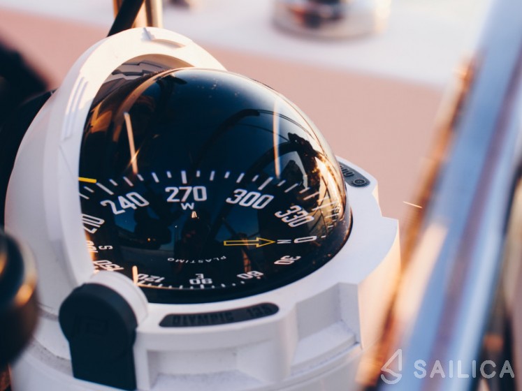 Bavaria 39 Cruiser - Yacht Charter Sailica