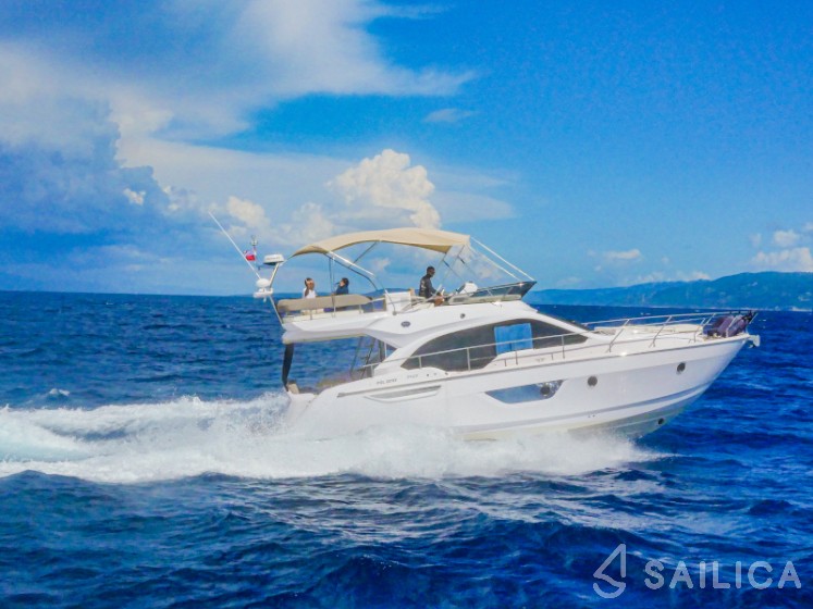 Sessa Fly 47 - Yacht Charter Sailica