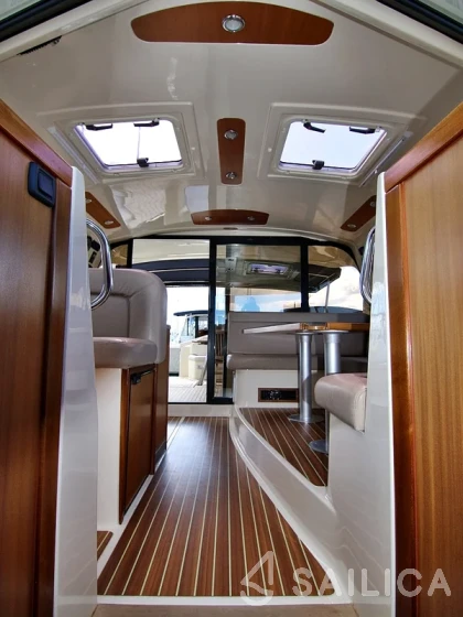 Adriana 44 - Yacht Charter Sailica