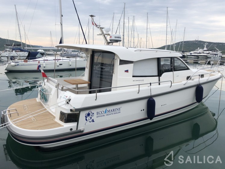 Nimbus 365 Coupé - Yacht Charter Sailica