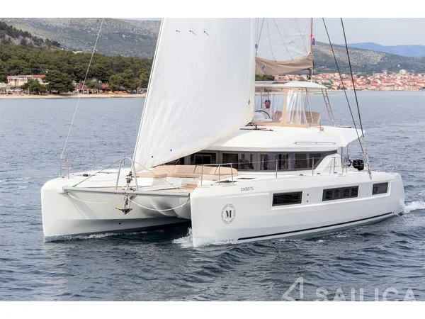 Lagoon 50 - Yacht Charter Sailica