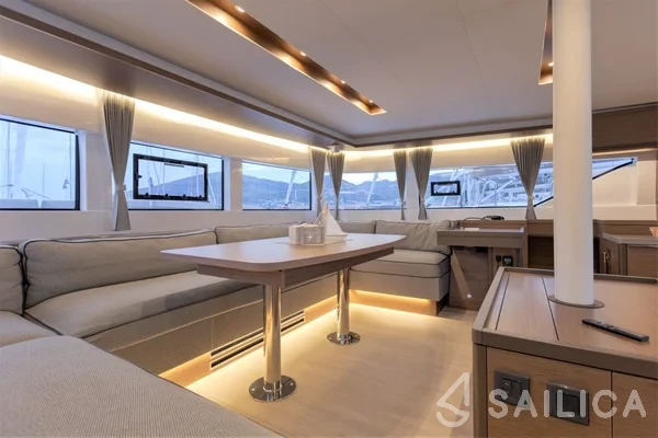 Lagoon 50 - Yacht Charter Sailica