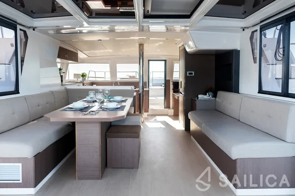 Bali 4.2 - Yacht Charter Sailica